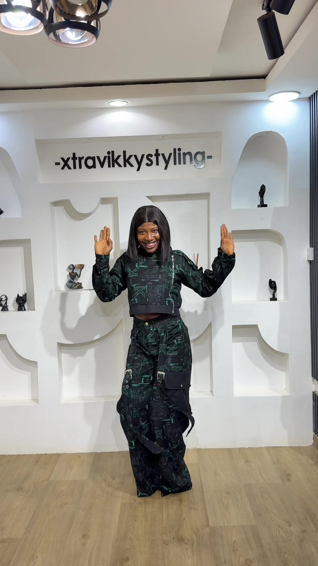 @XTRAVIKKY STYLING