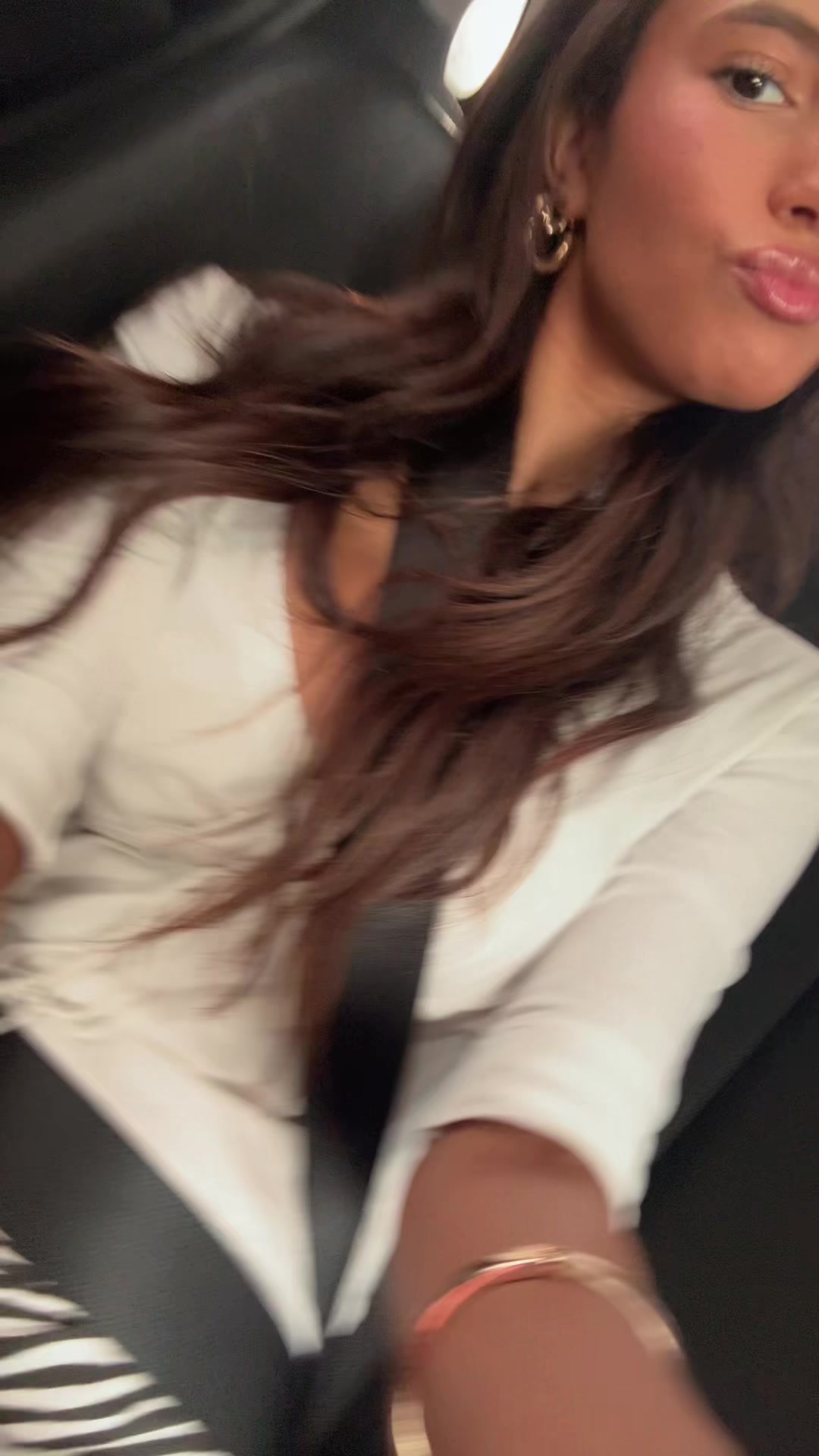 @zanajha🦢
