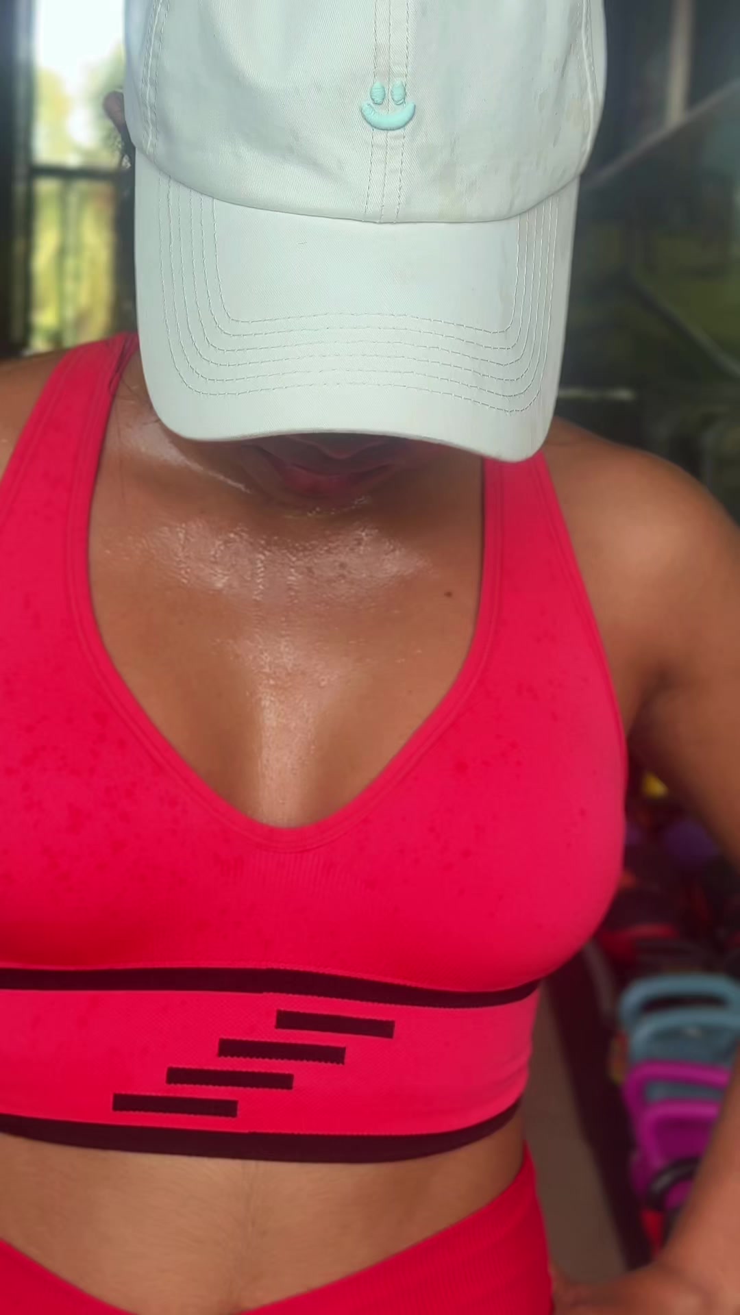 @anusha_kodithuwakku