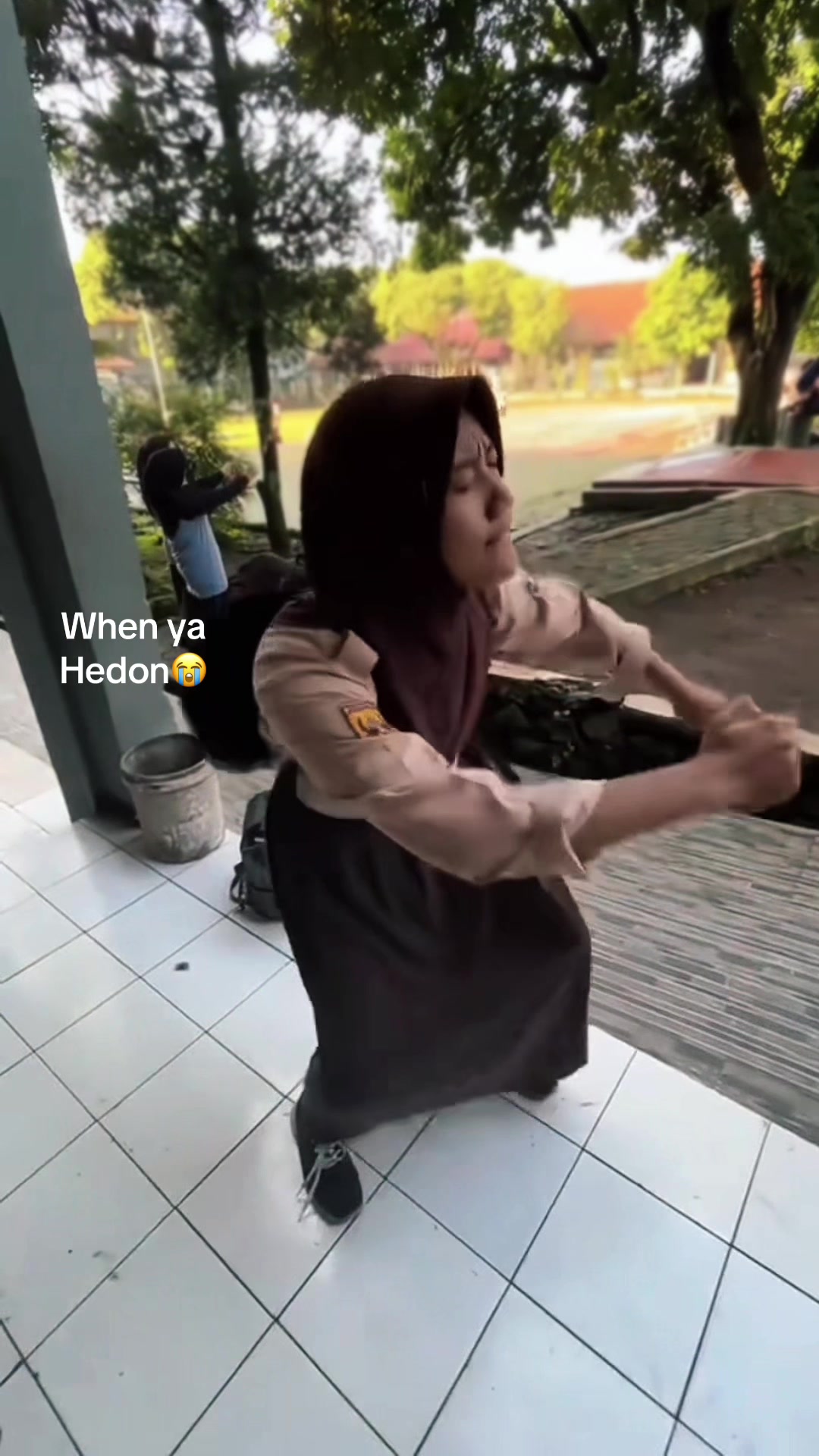 @Riyolllll