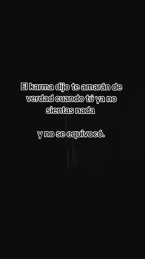 @Carla &bull;Te sigue
