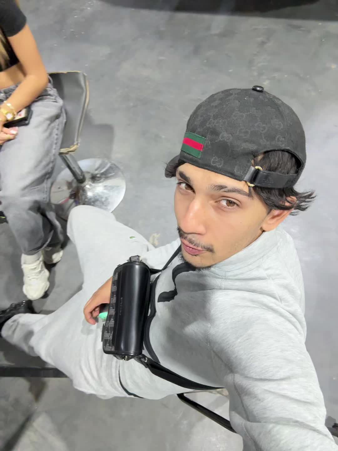 @E N V Y
