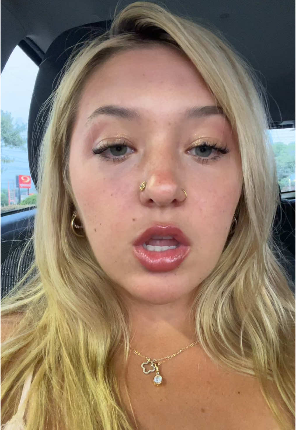 @emily <33