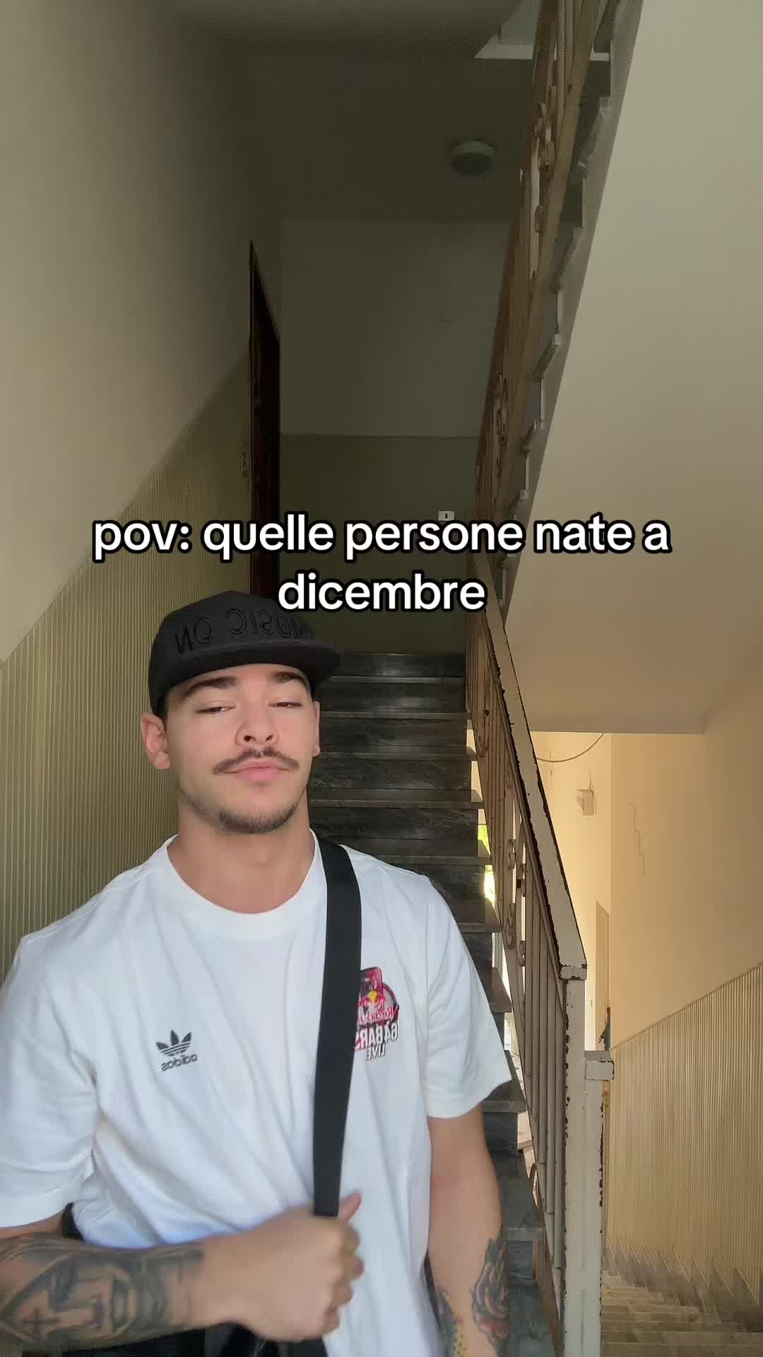 @DANILO 🥶,Ti segue