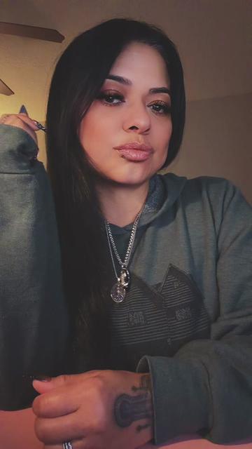 @heatherluvslyrics🧿