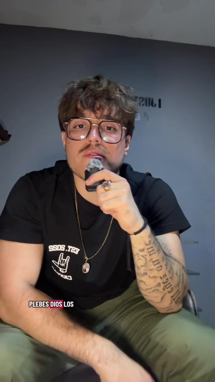 @Esquer
