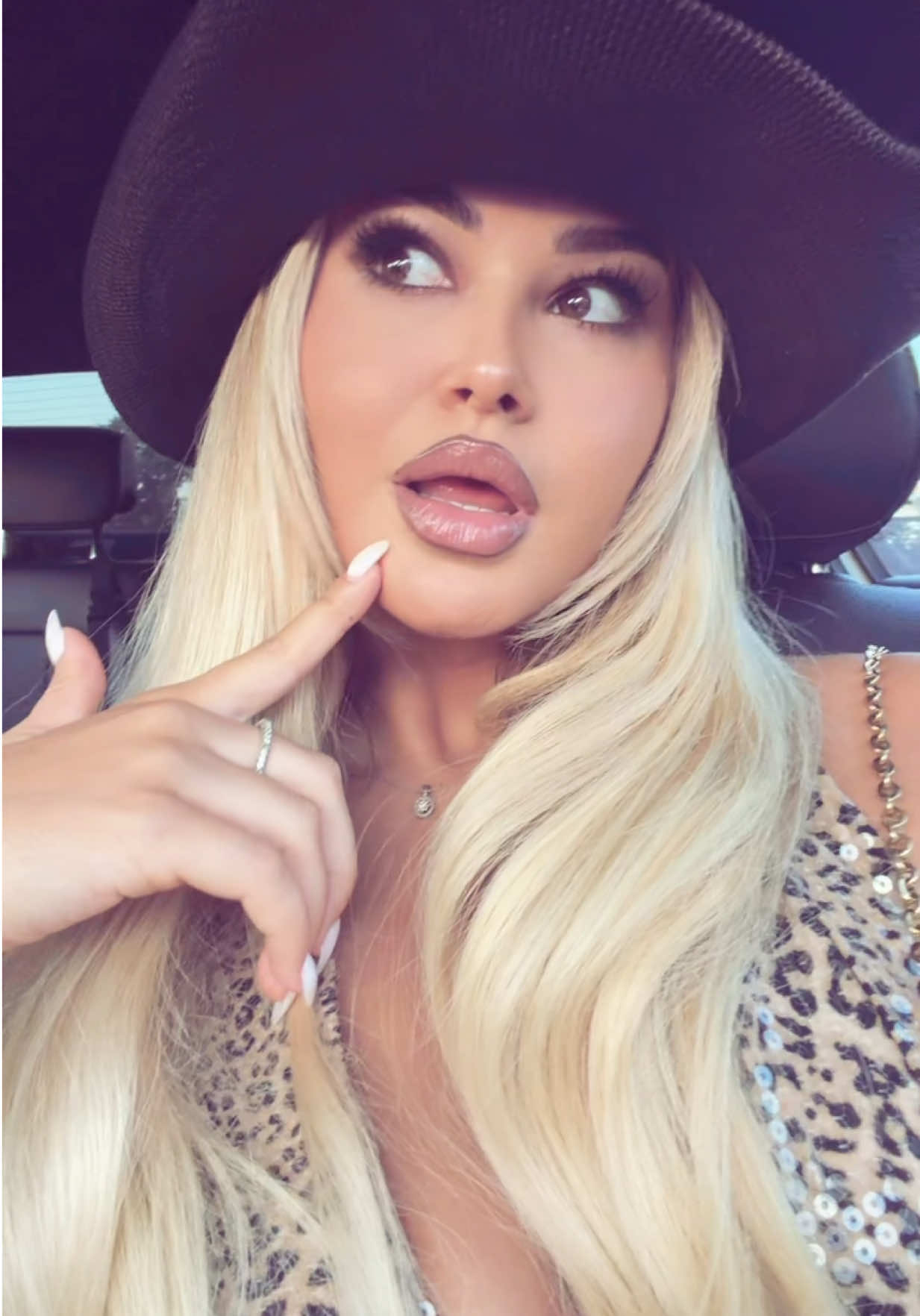 @Diellzadaka