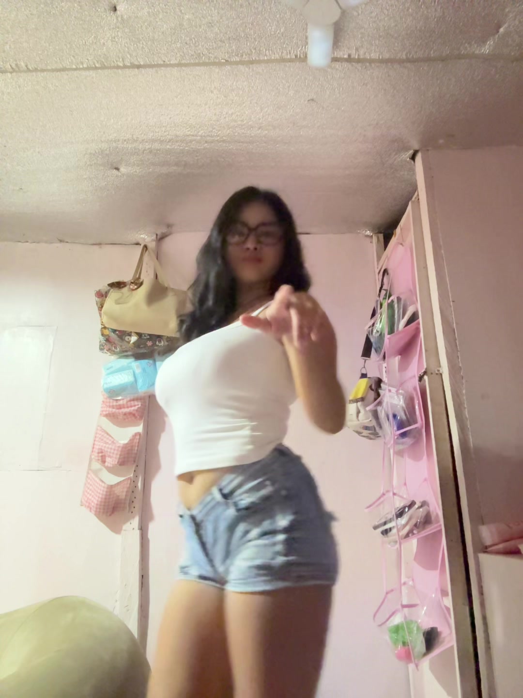 @lez