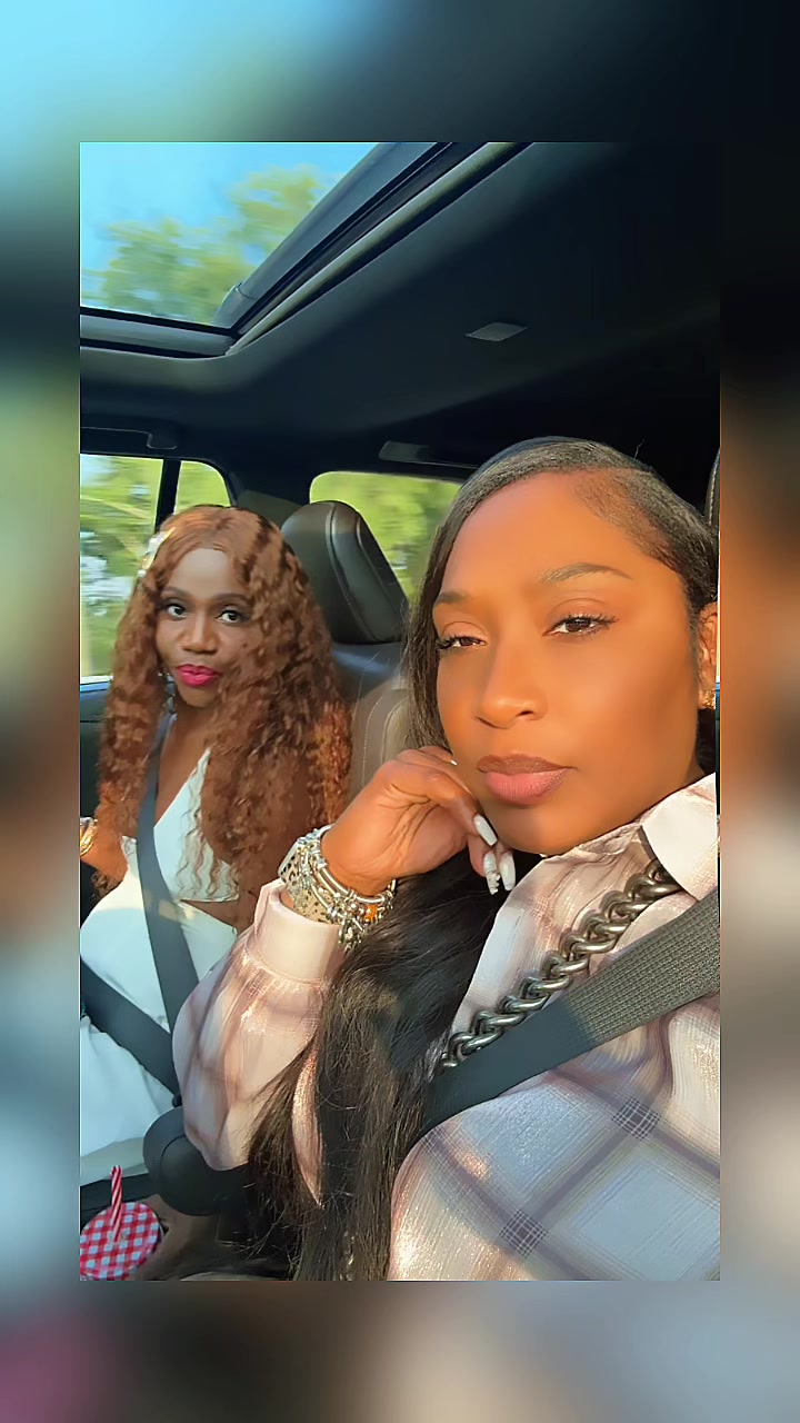 @Carla_Edwards_REALTOR