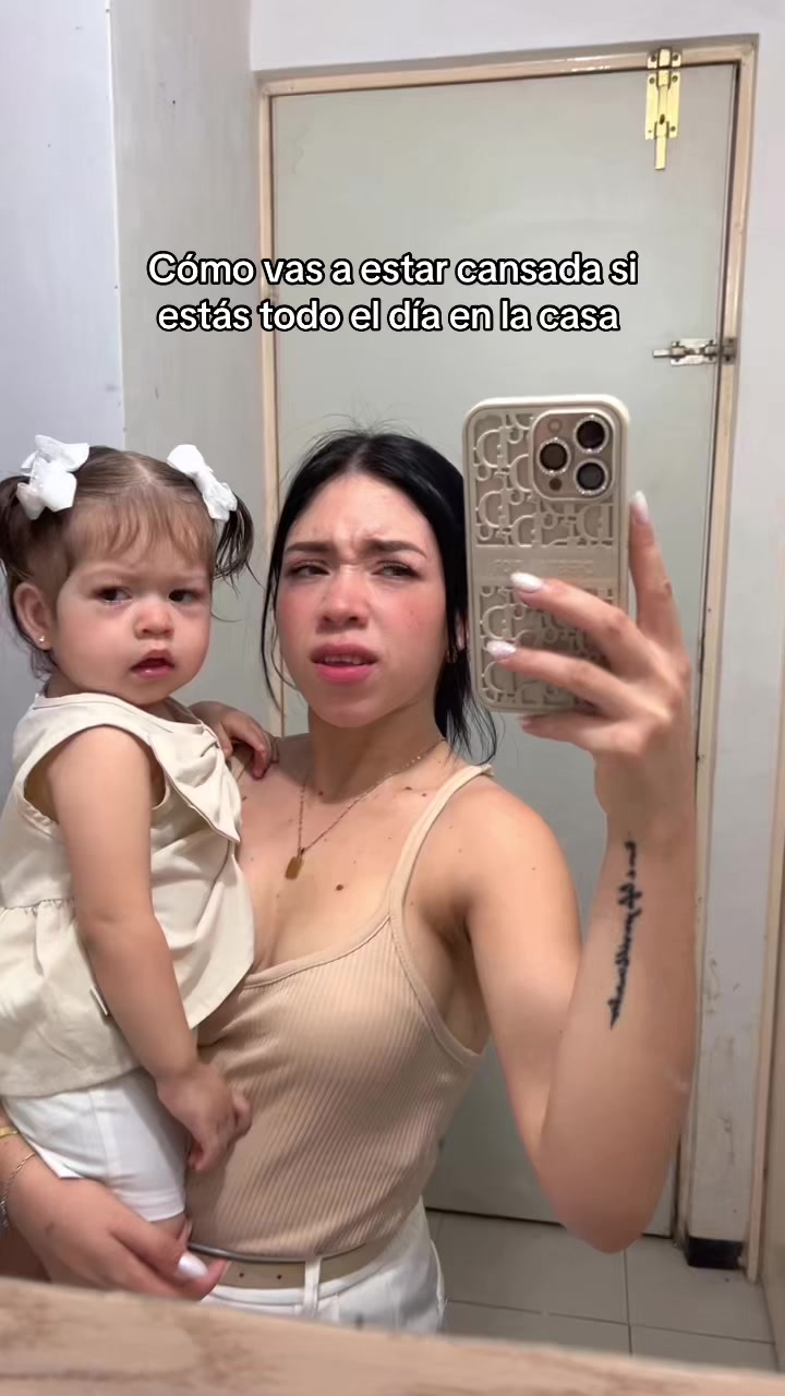 @N A Y 🤍