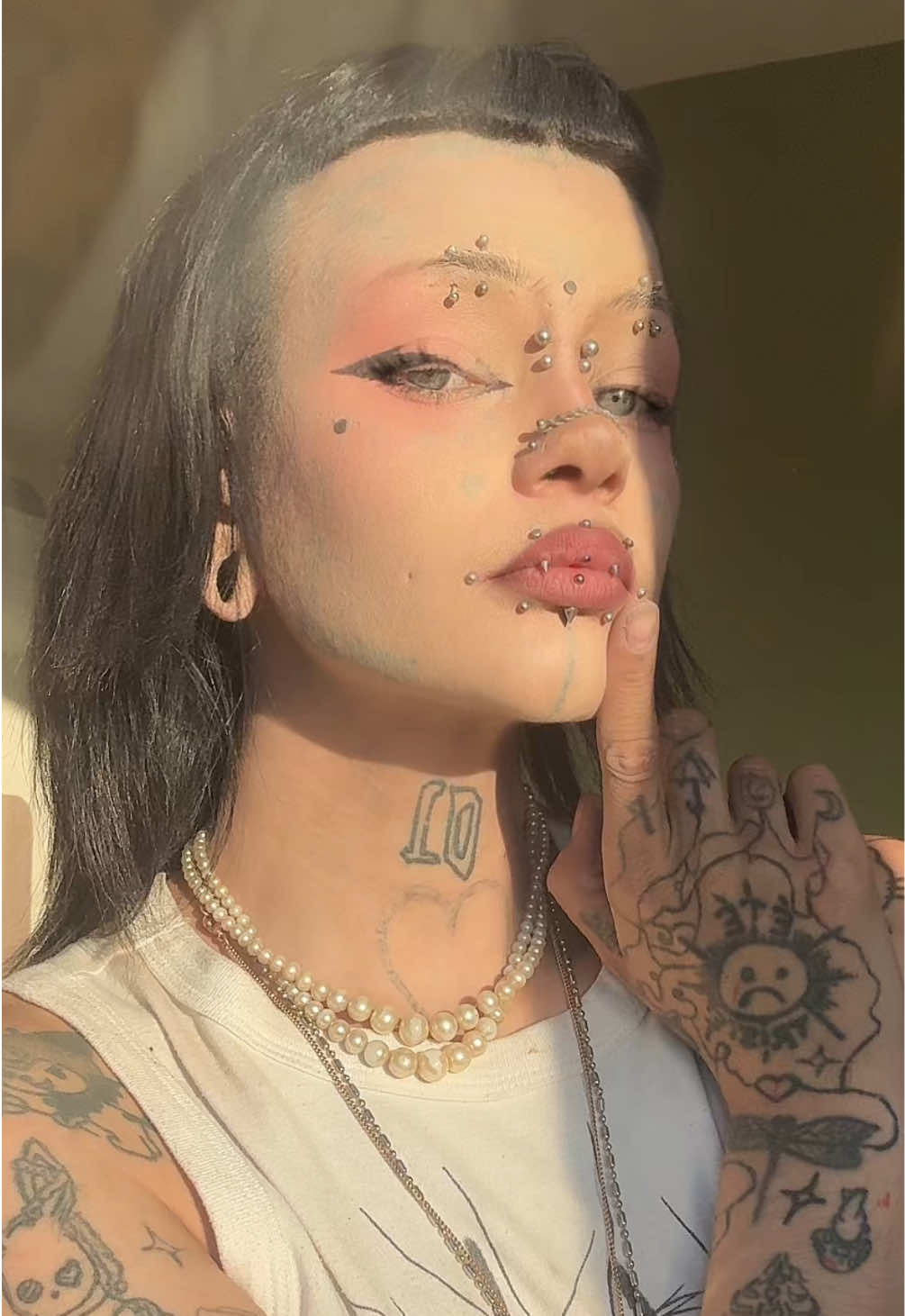 @✧𝐢𝐧𝐭𝐞𝐫𝐧𝐞𝐭 𝐚𝐥𝐢𝐞𝐧✧