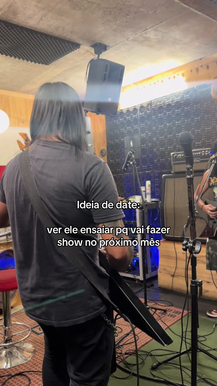 @Ta&iacute;s 🦩💋