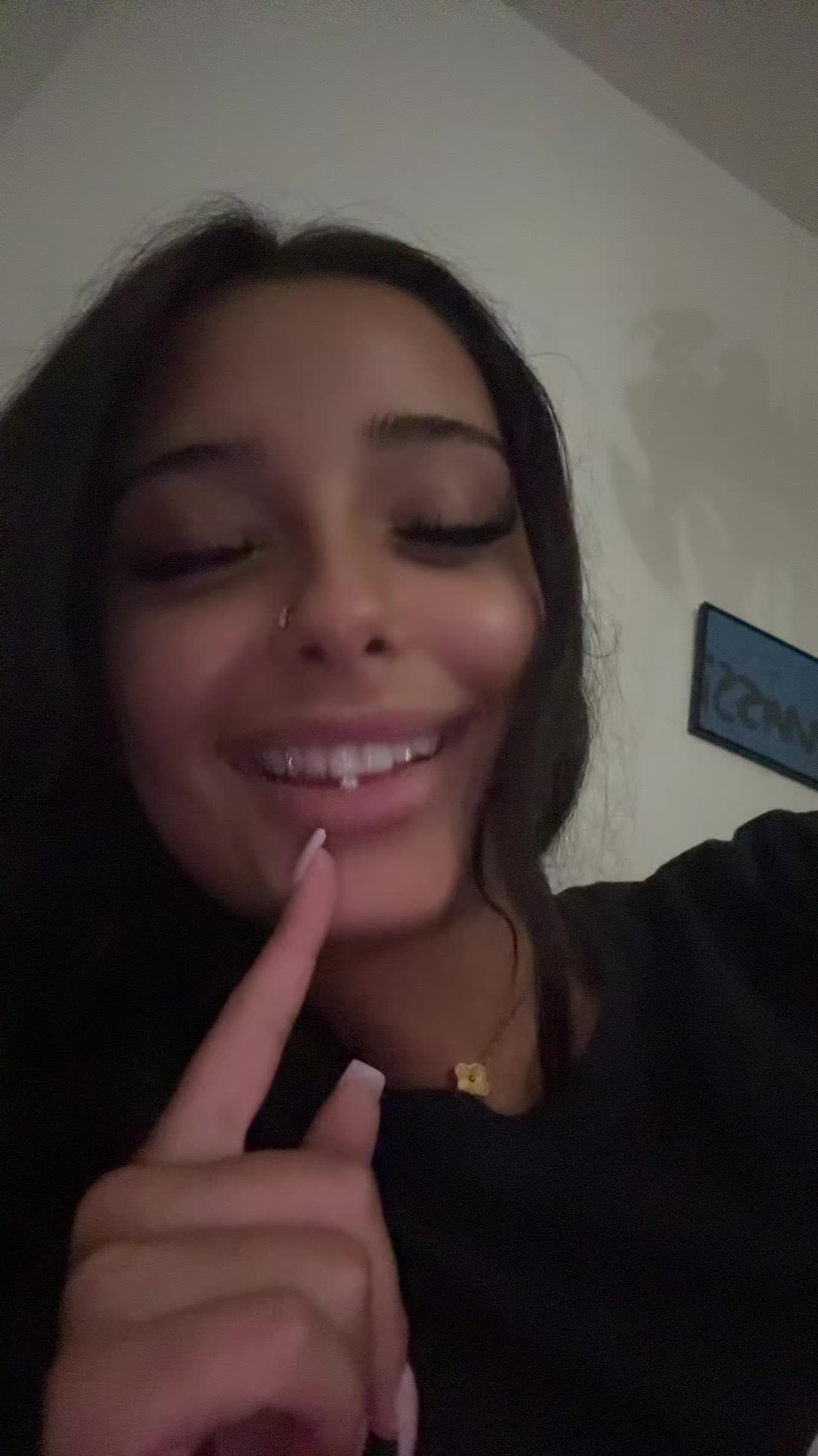 @elissa