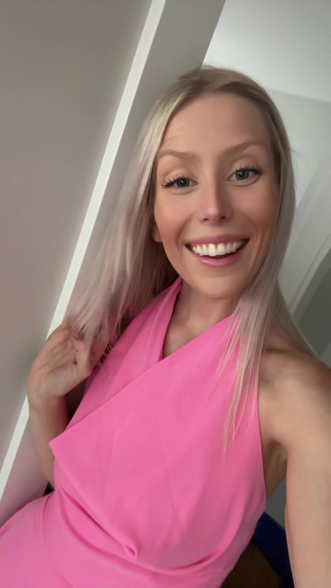 @candicew94