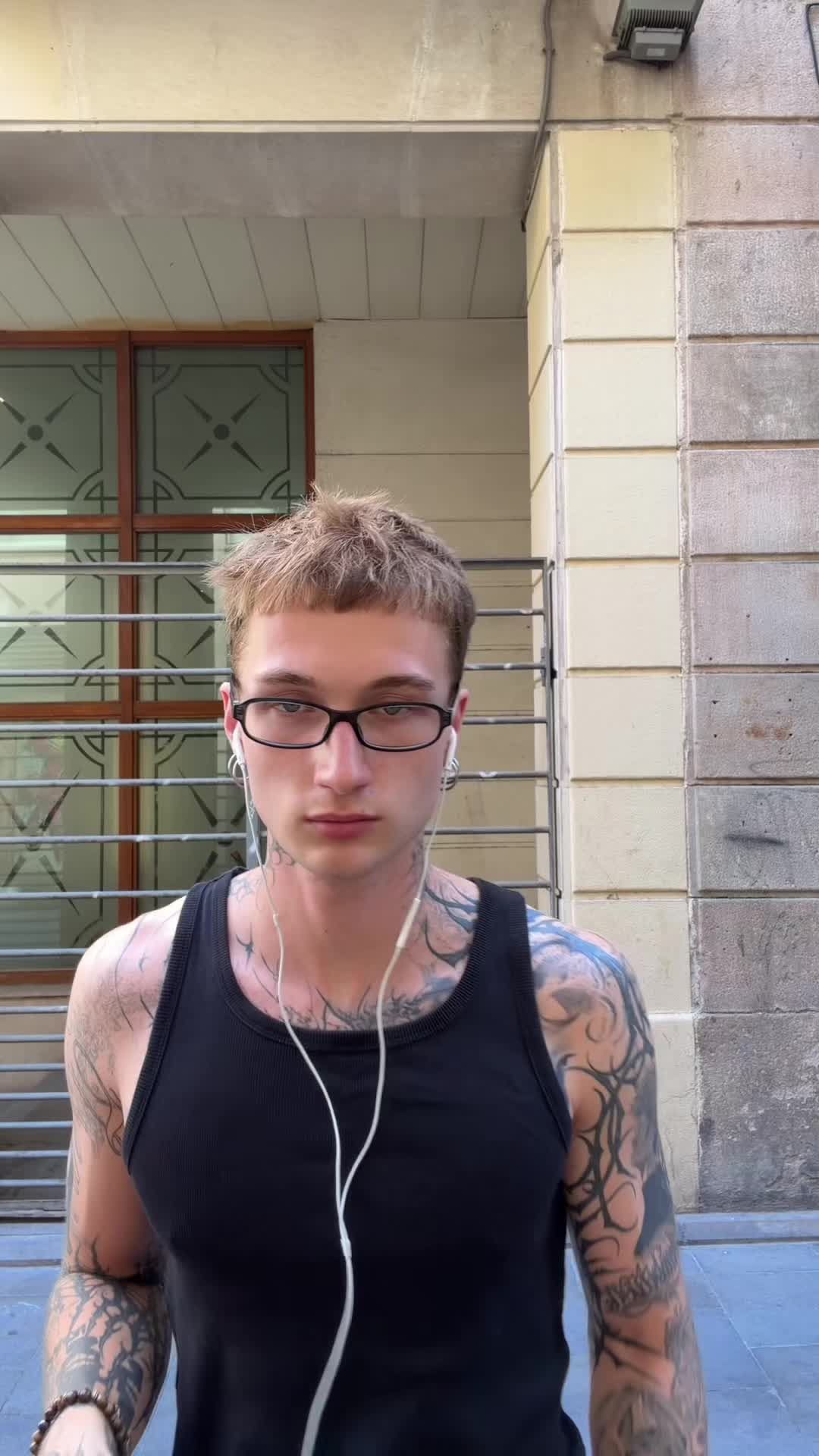 @Gia