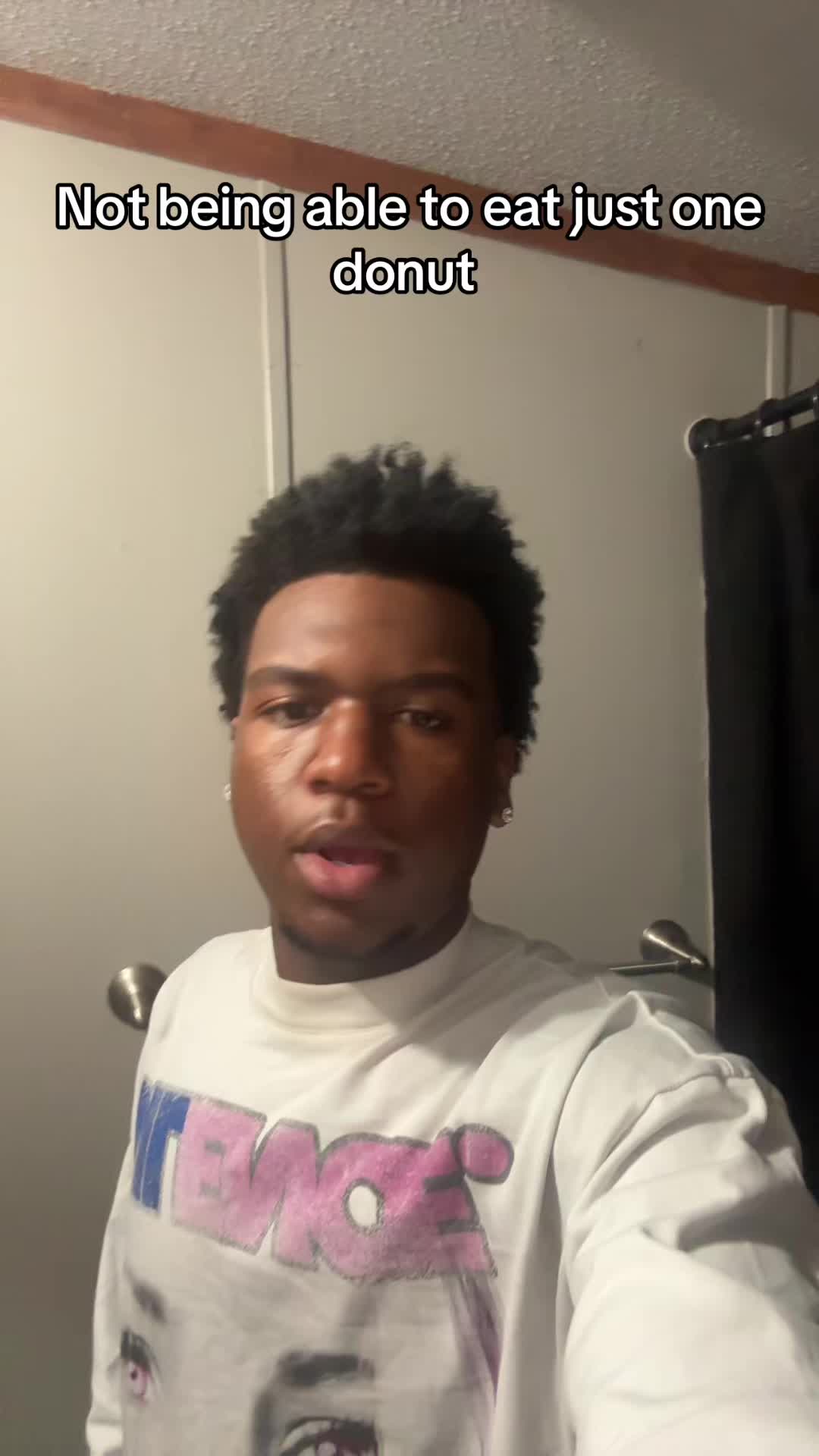 @Kv💕🦇( SUB TO MY YT)