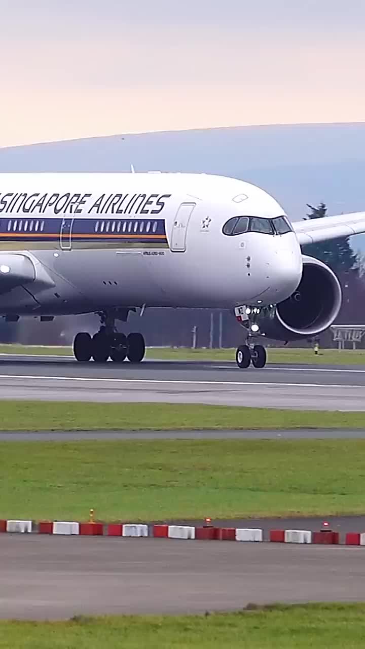 @🧑✈️ ✈️CAPTAIN ✈️🧑✈️