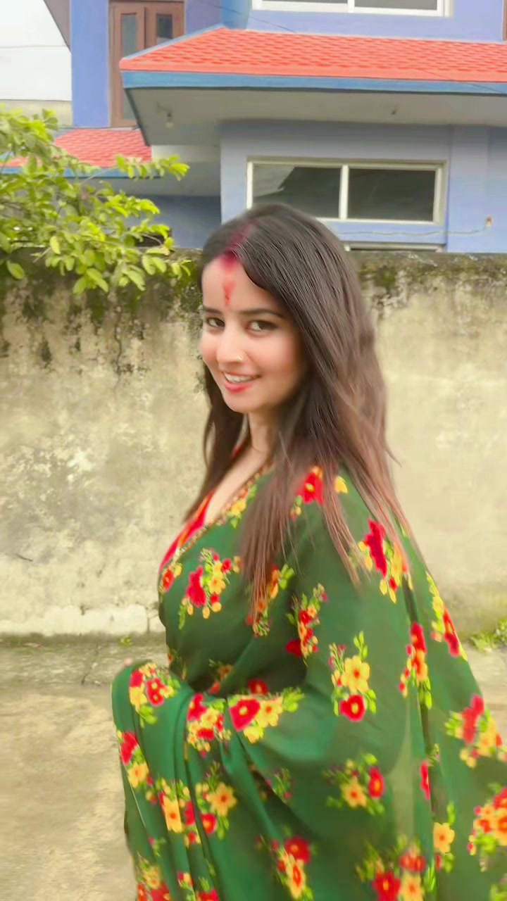 @Jenisha khadka❣️