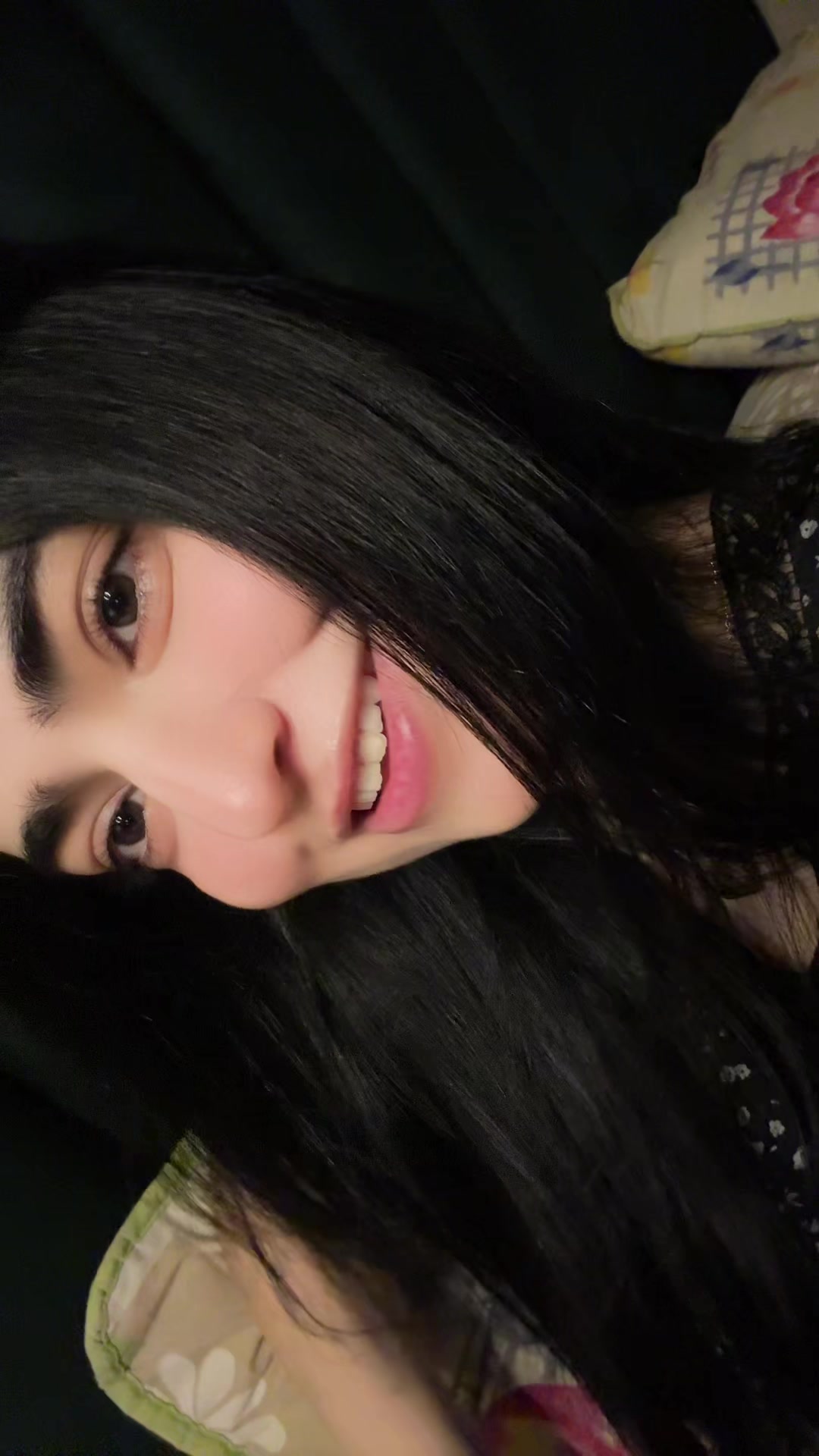 @Tuba ᥫ᭡.