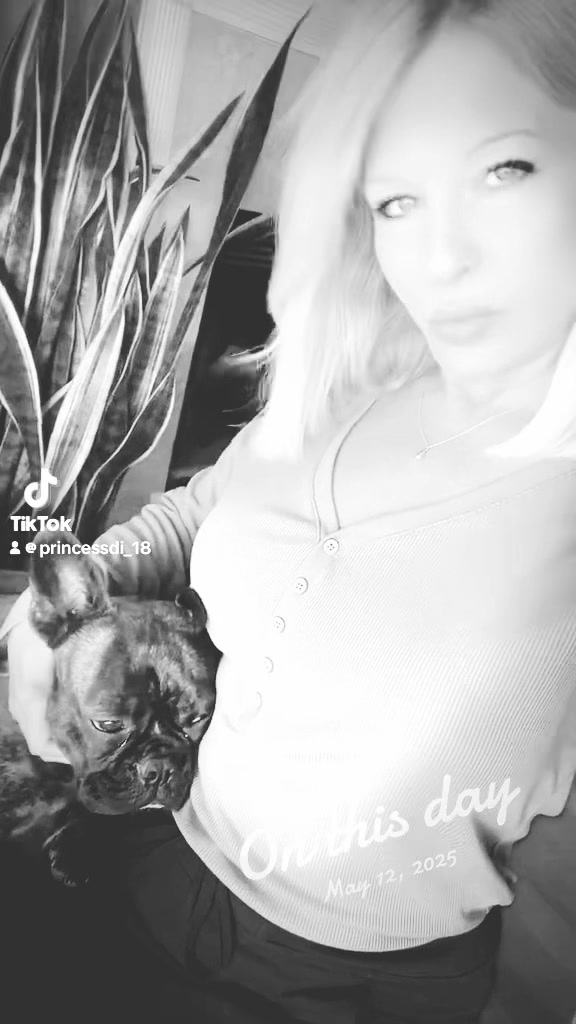 @Di 💕