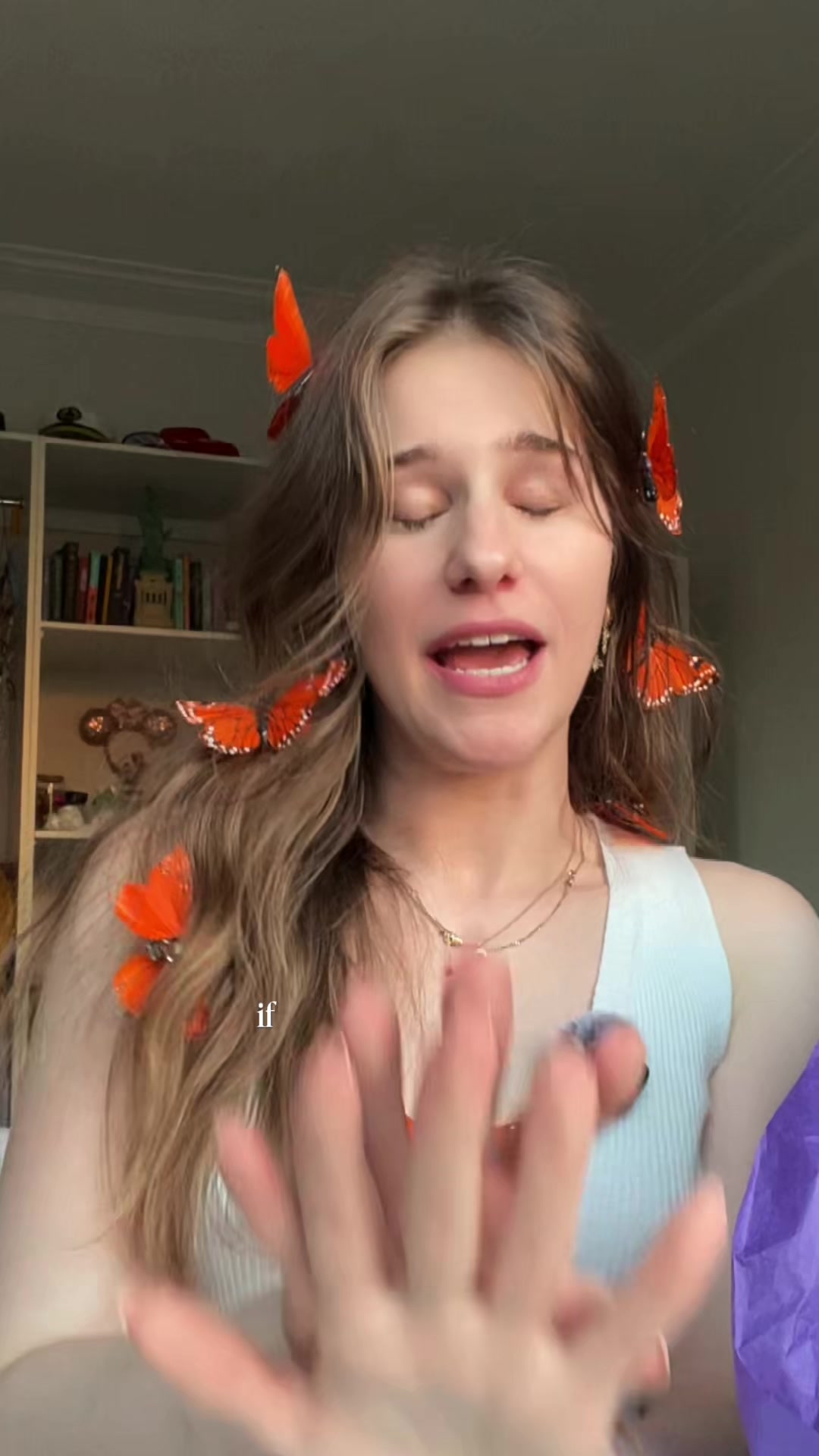 @AlauraBidingCitizen