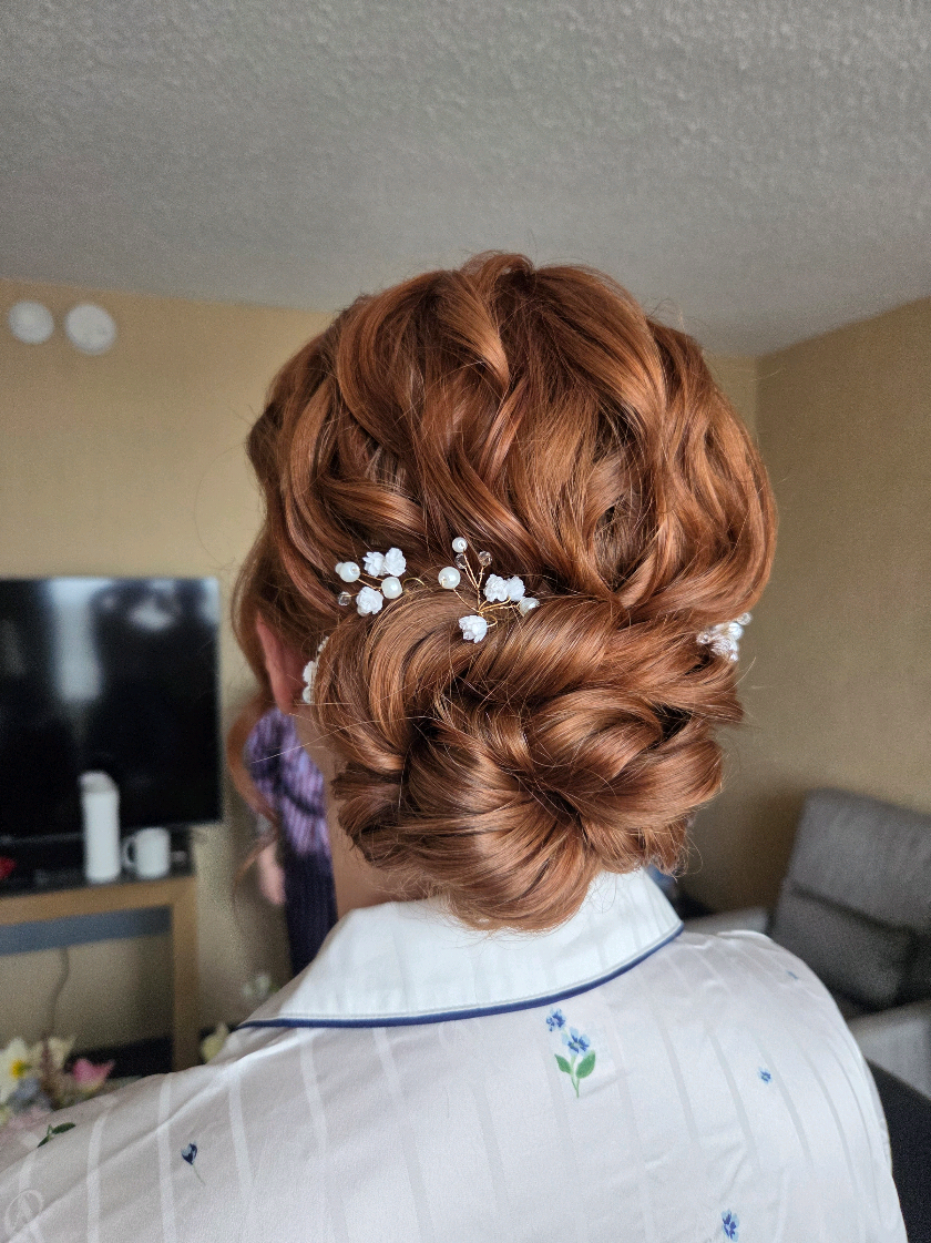 @Kirby ✨️ bridal hairstylist