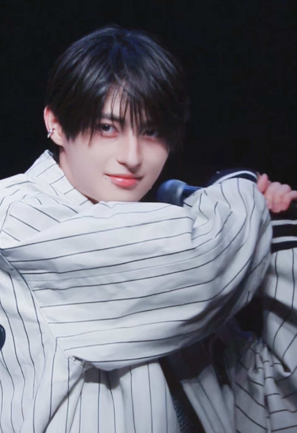 @ぅ