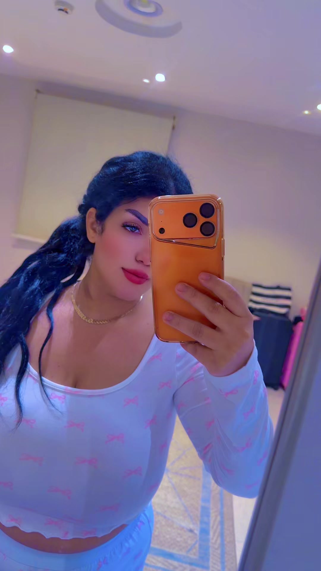 @👑sahoura👑