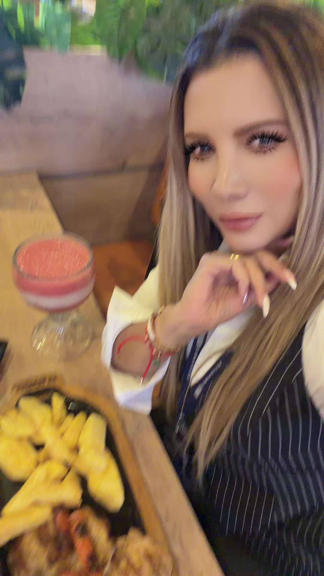 @Anna Karyna