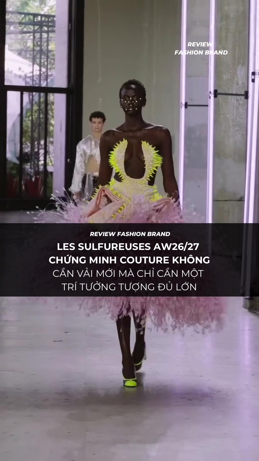 @REVIEW FASHION BRAND