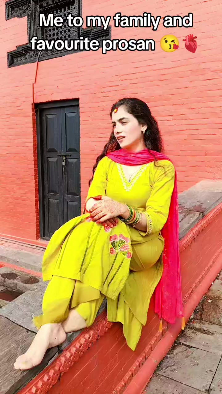 @सानु बिस्ट🧿🕉️🙏♡♡