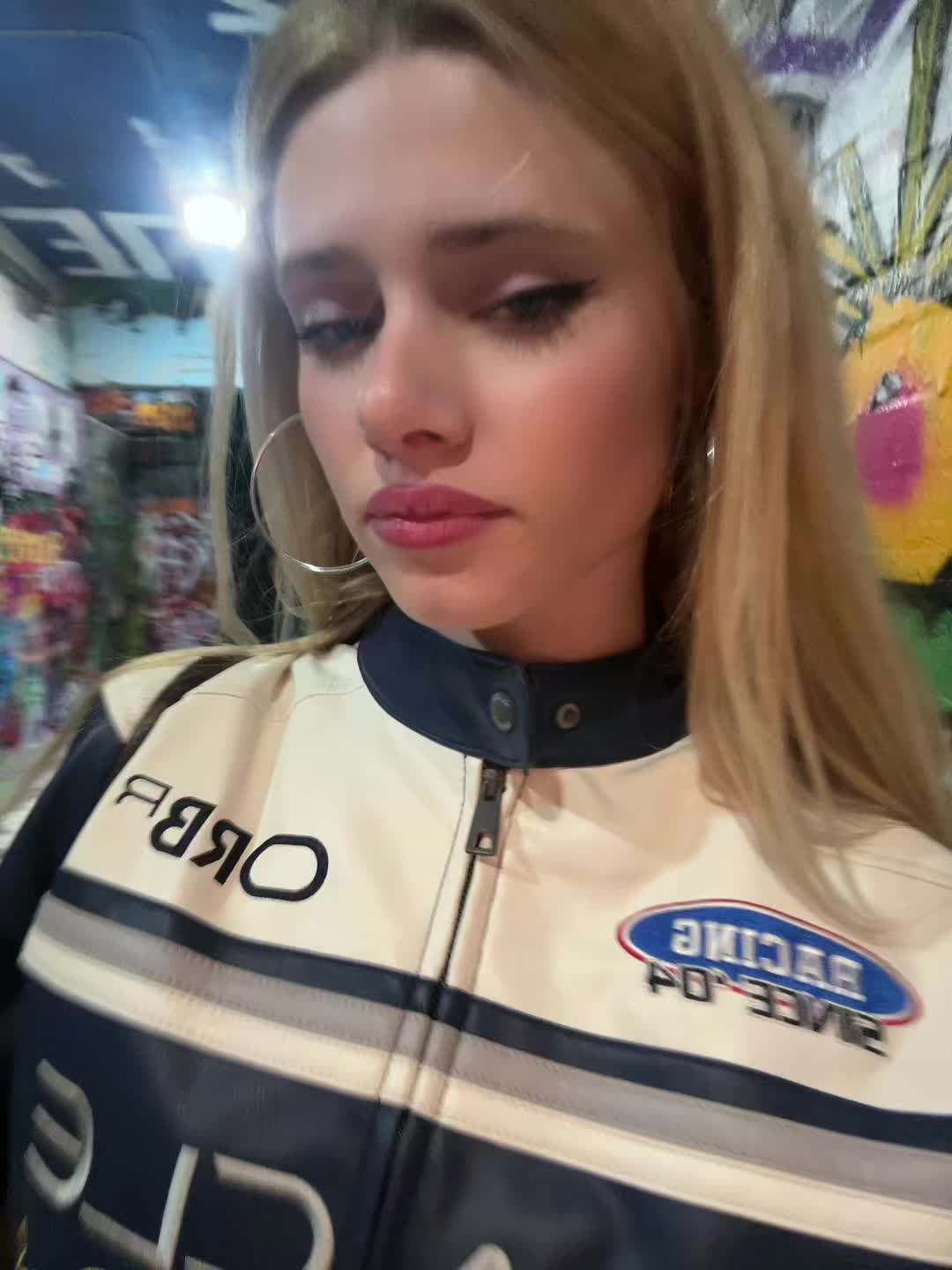@addiefeeeley
