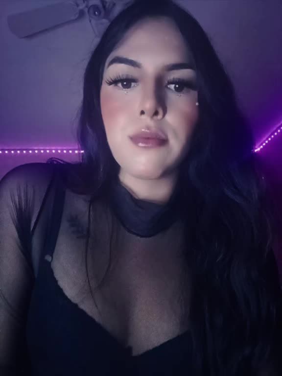 @DANIAA