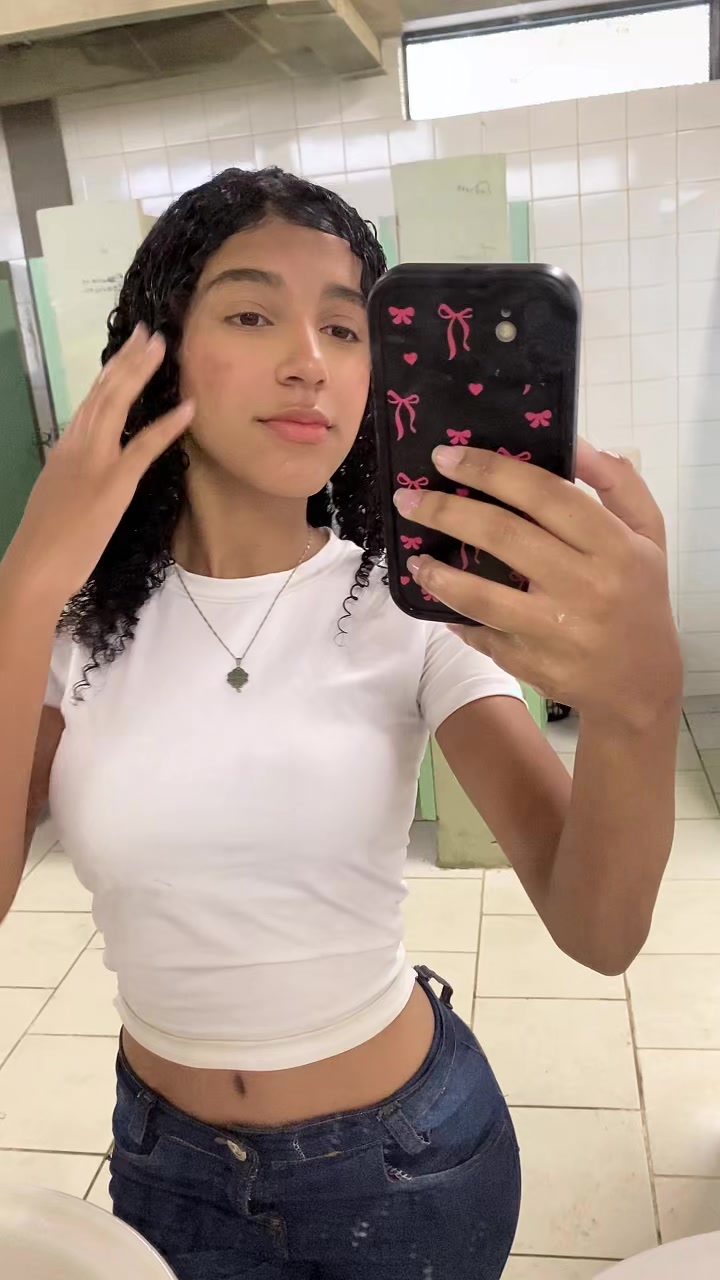 @aninha🩷
