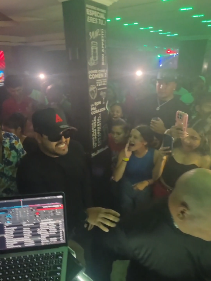 @DJANDERSON BRICE&Ntilde;O