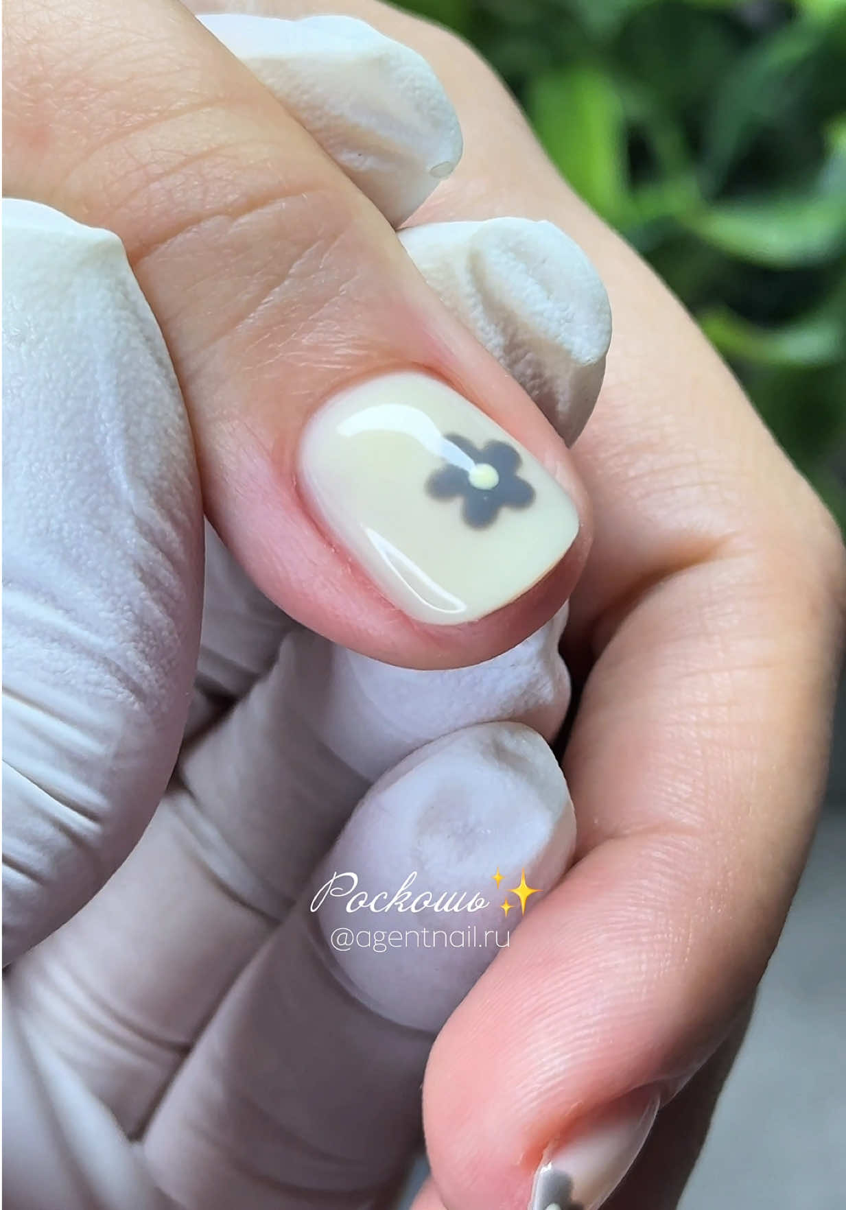 @hlushan.nails