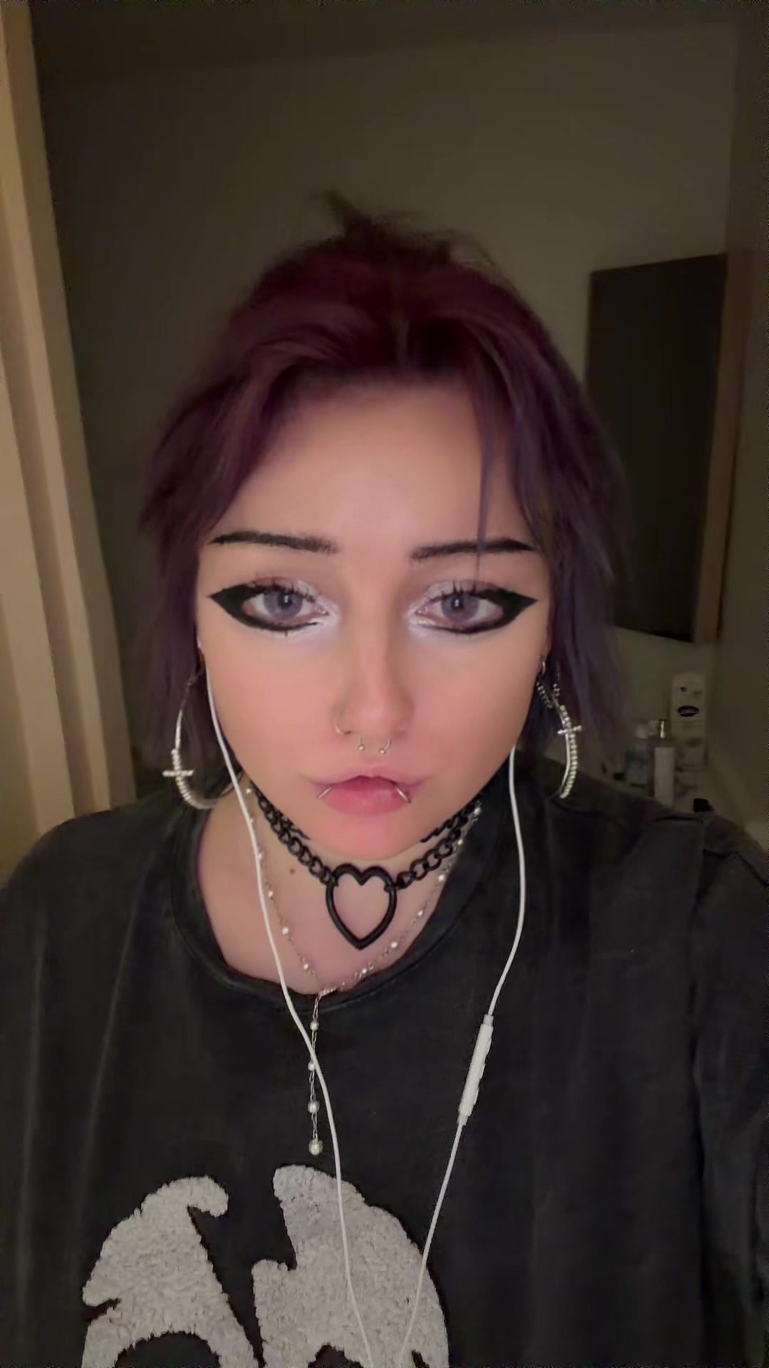 @Mimi 🕷️🌸