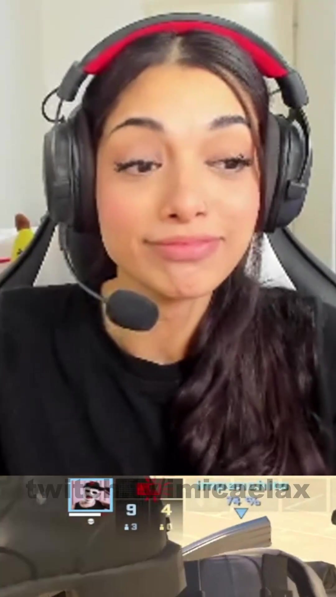 @Micaela