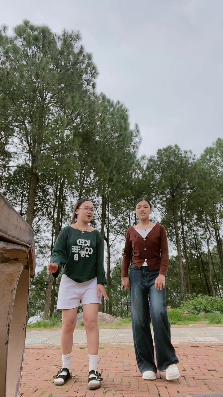 @Tenjin Pemba Muktan🧿🖤