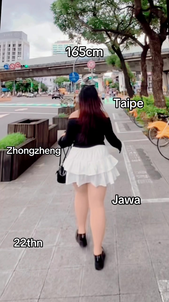 @juliow