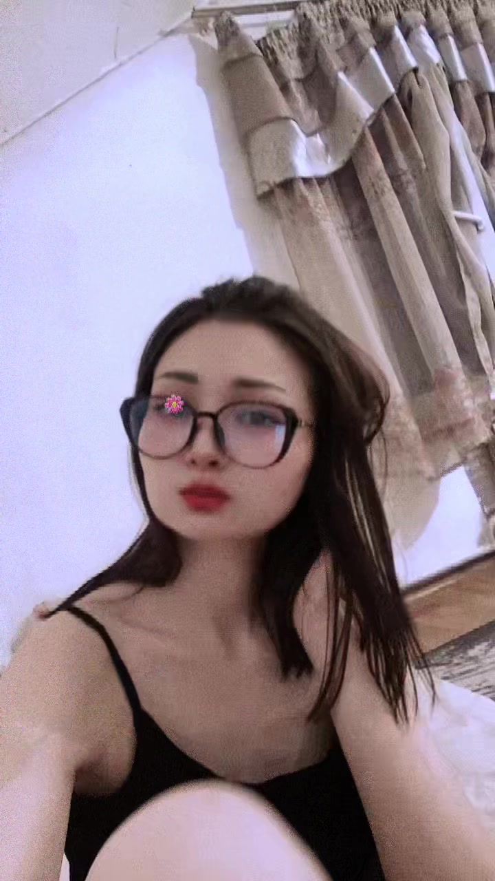 @Эля🤍
