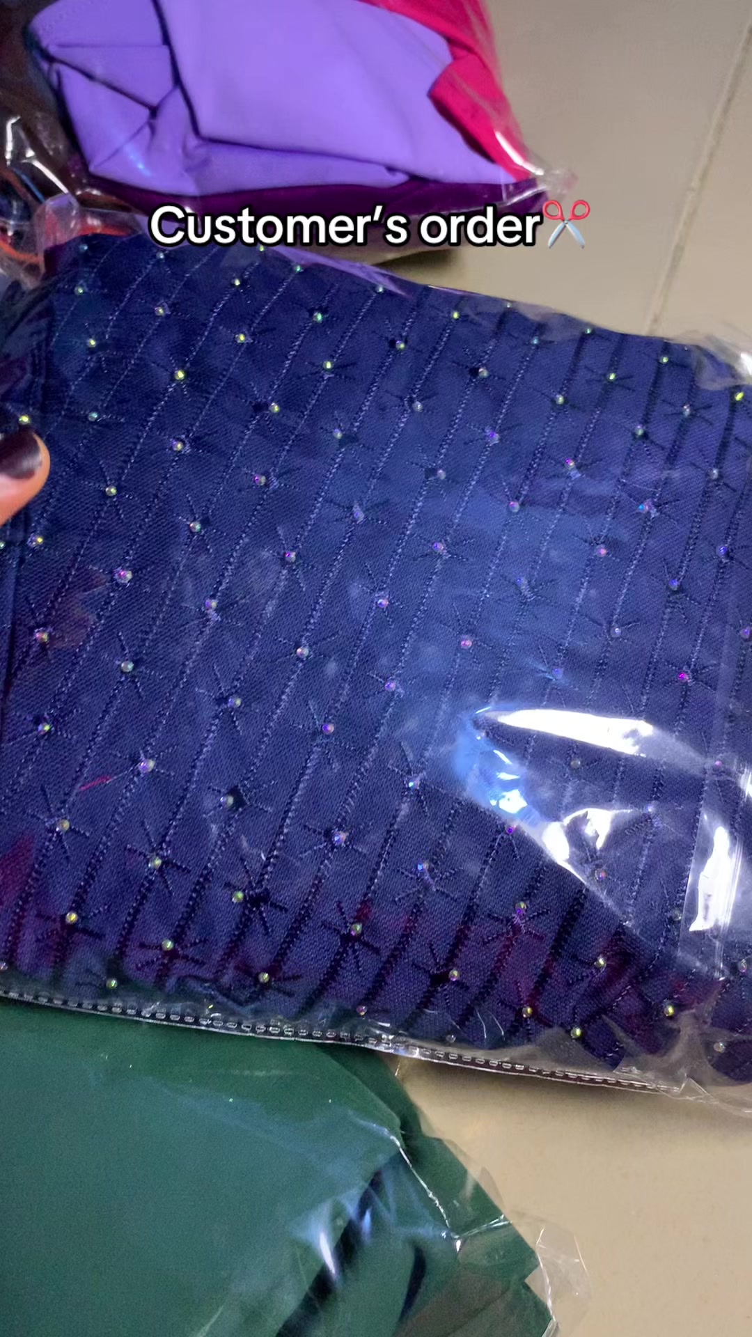 @FASHION DESIGNER IN IKD-LAGOS