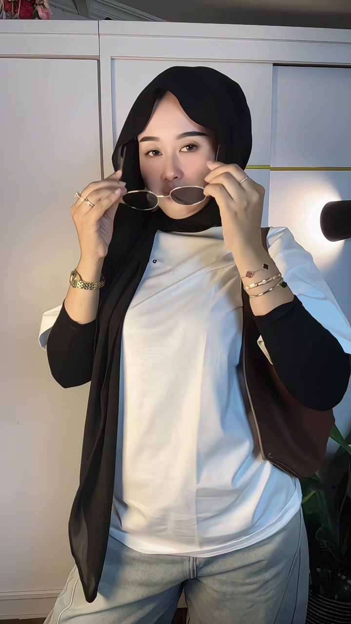 @Vanny aja