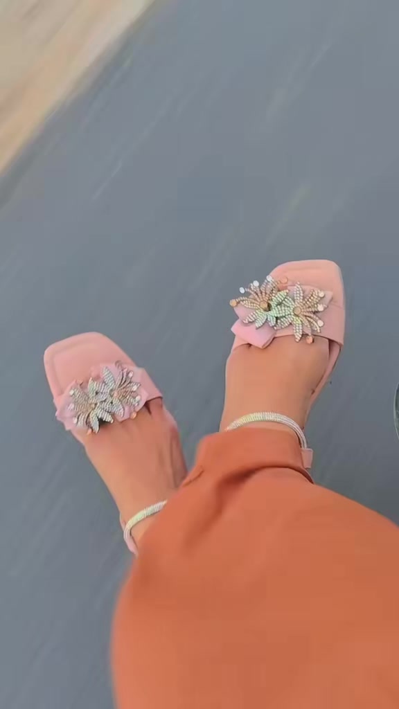 @🦋انت🌸الحيات🦋