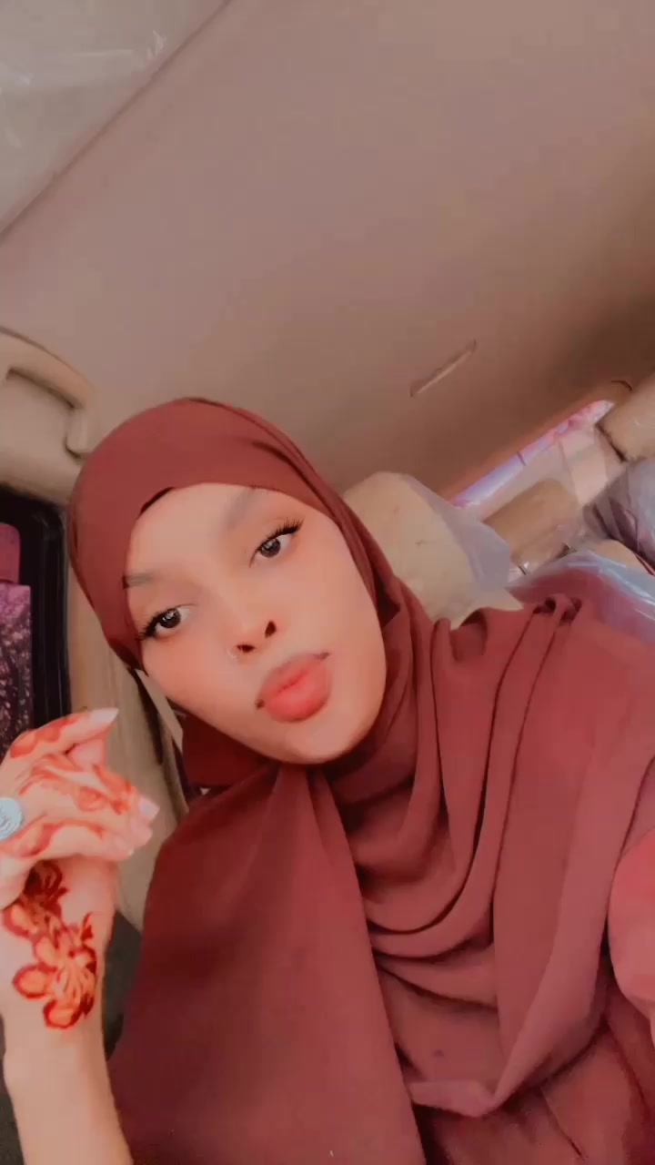@Fadumo Riyaad