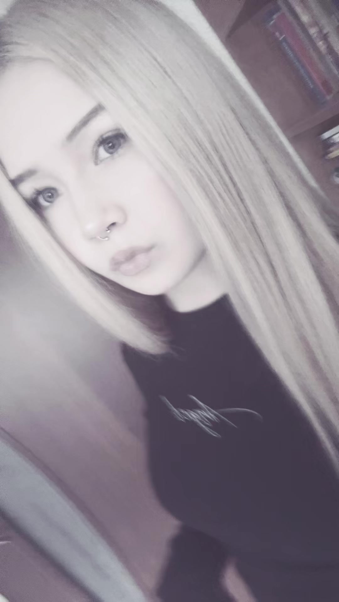 @динь-динь👅🩸