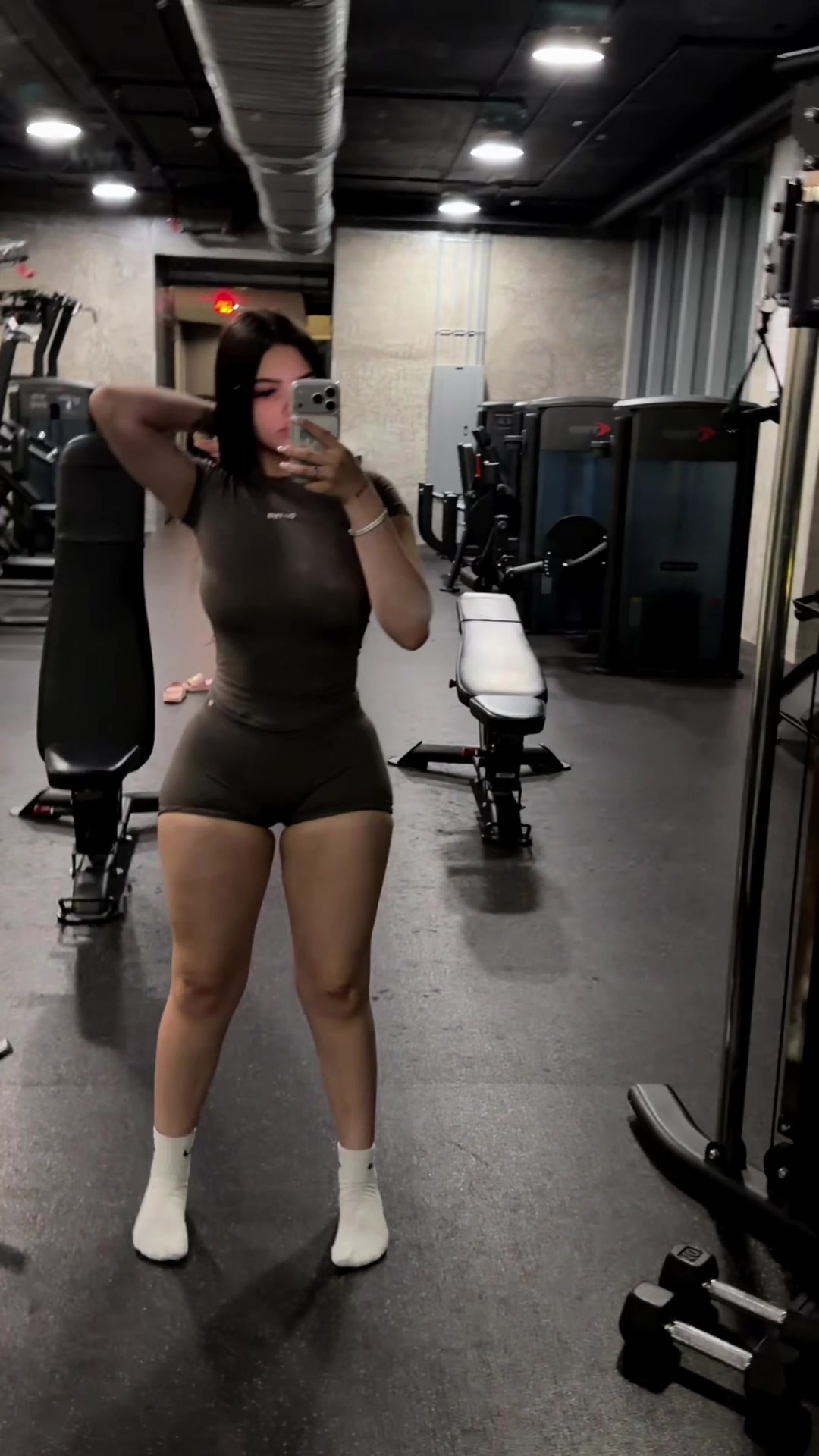 @Ana