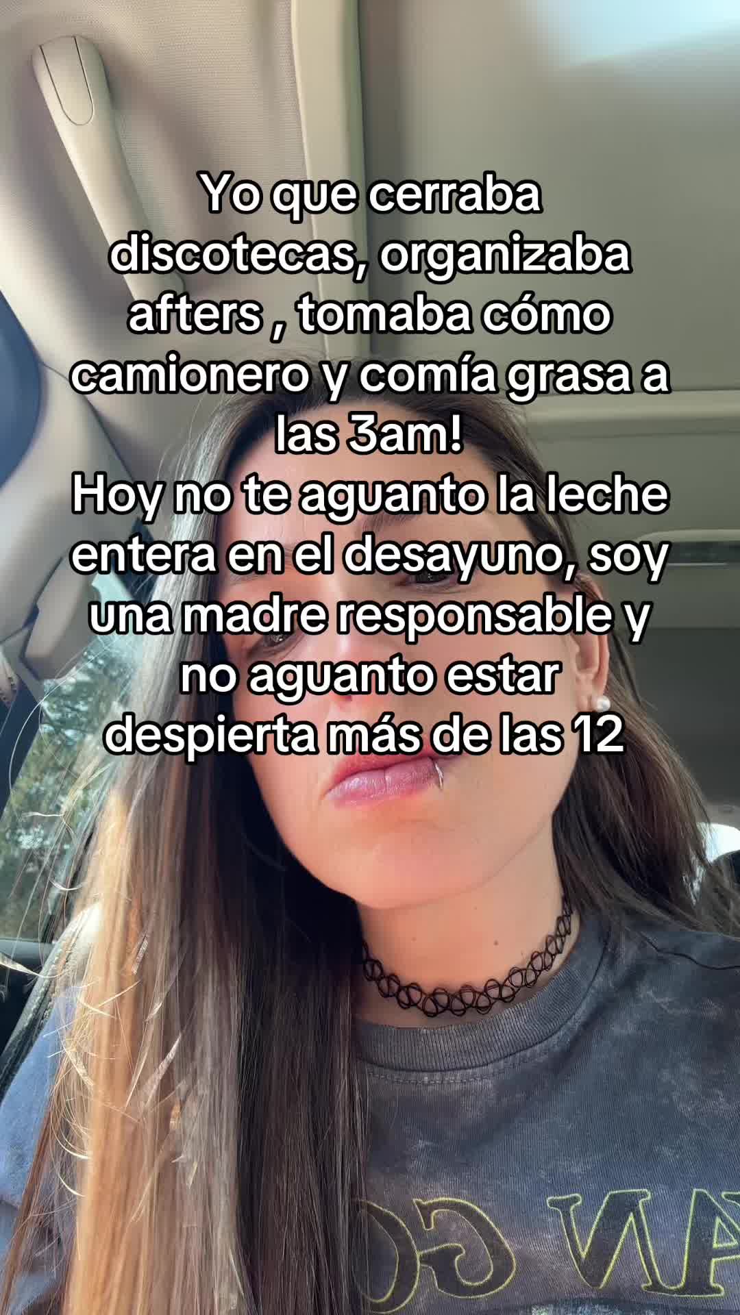 @Mama Latina Moderna