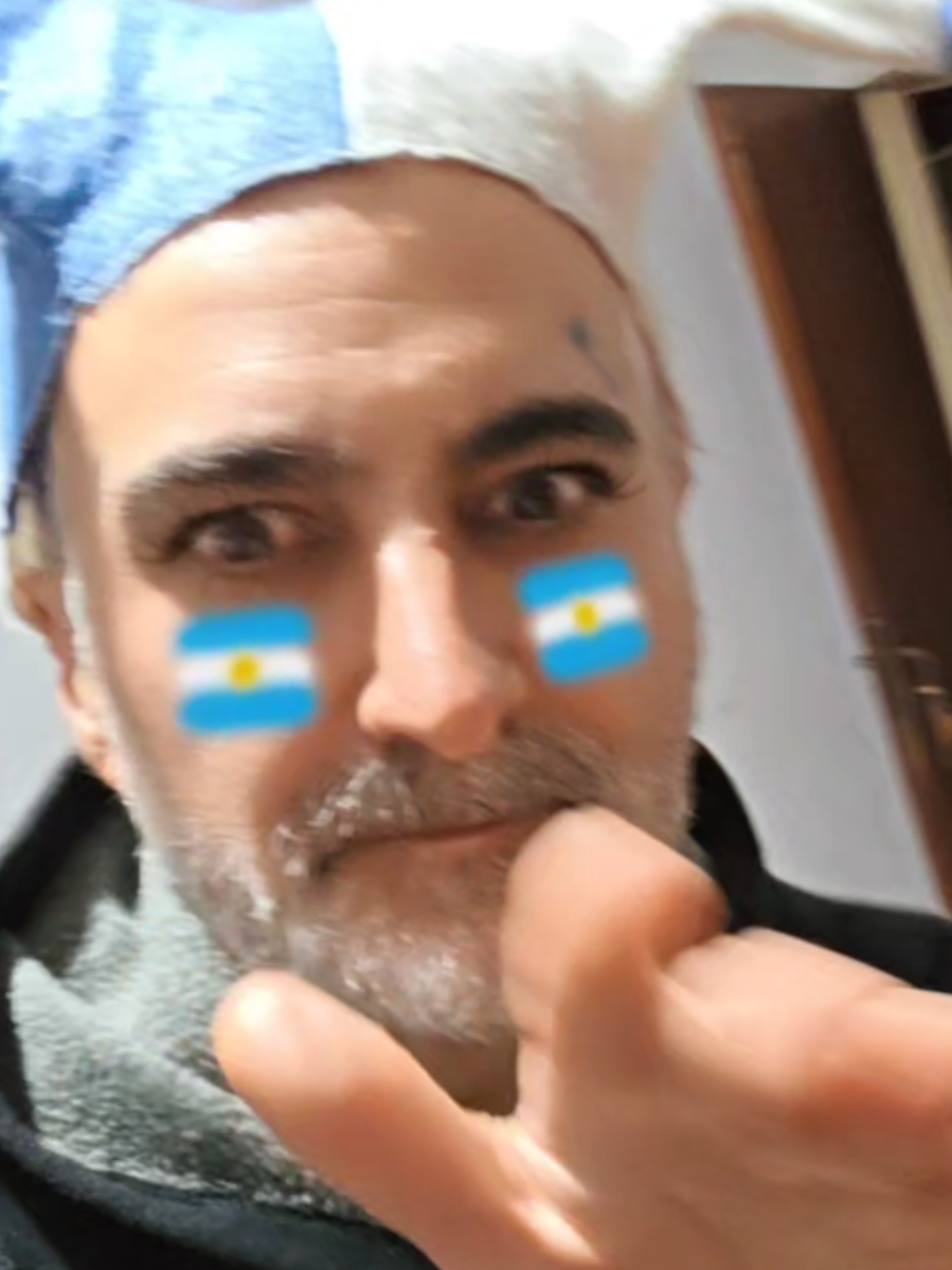@Loreyroquemegusta
