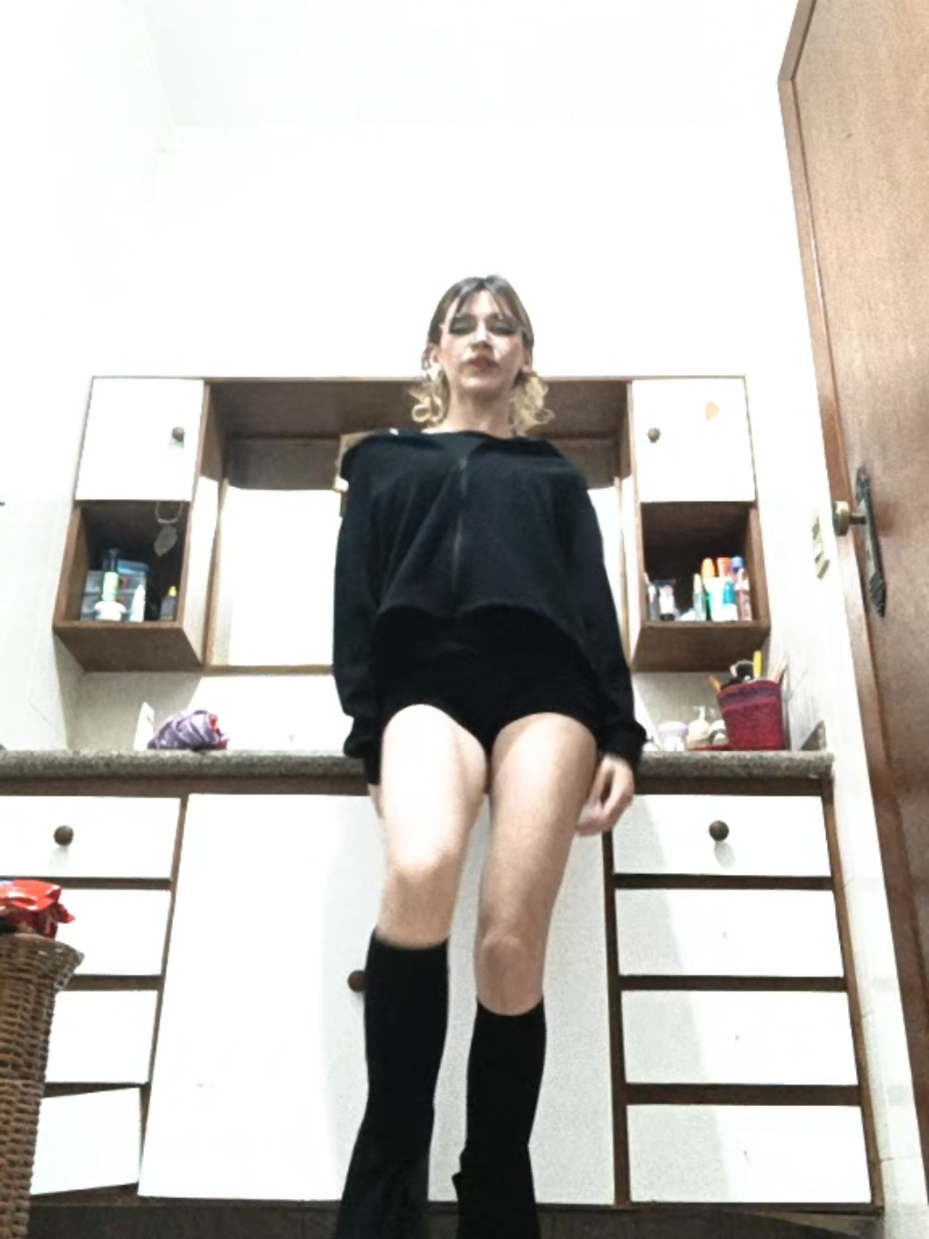 @Jyzi